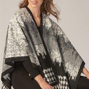 Charlie Paige Luxurious Cape Shawl poncho New with Tags